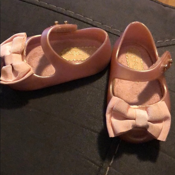 Shoes - Picture 2 of 3